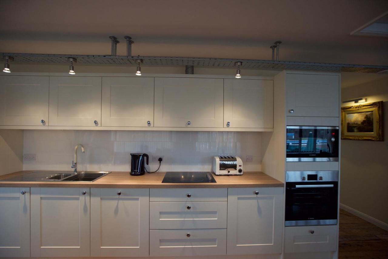 Spacious Apartment With Roof Terrace, Near The Waterfront, Ipswich Exteriör bild
